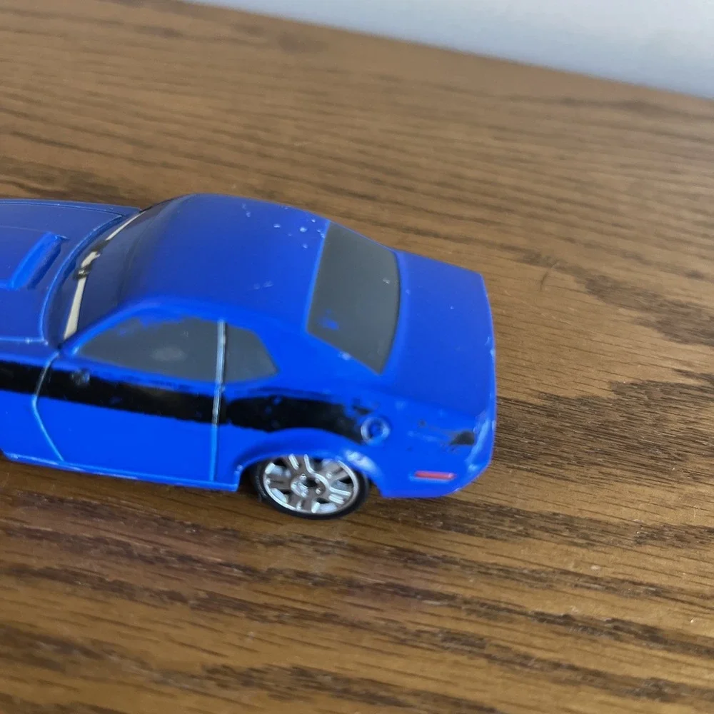 Disney Pixar Cars 2 Rod Torque Redline Diecast 1:55 FC Spy Secret Agent